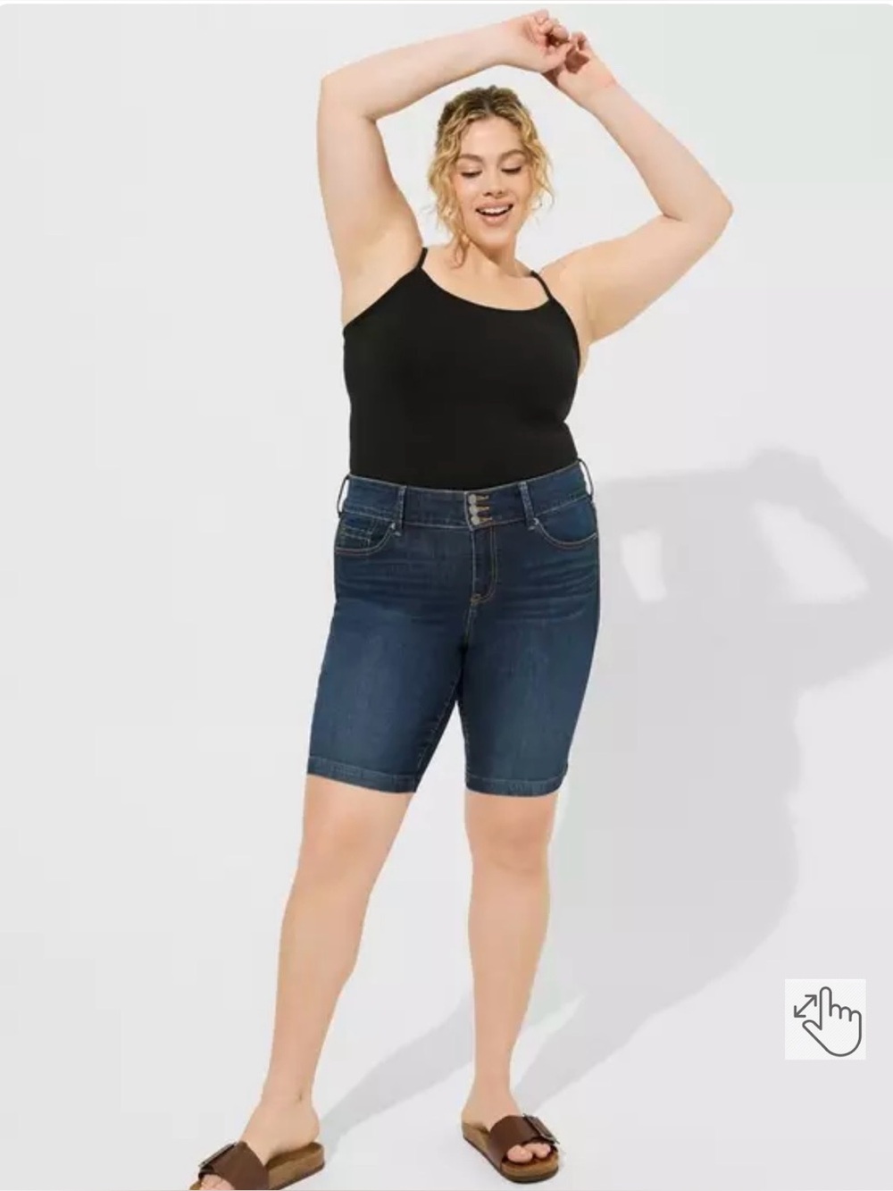 torrid sz 22 plus jegging 11” Bermuda super soft shorts